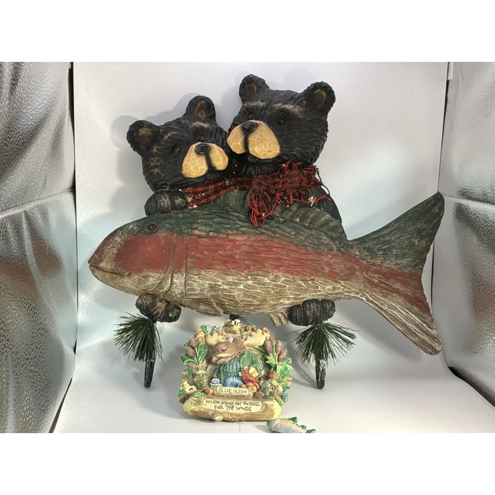Young's‎ 2004 2 Bear Fish 3 Coat Hooks And 1995 Enesco Moose Creek Crossing